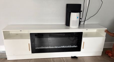 Entertainment center w/Electric fireplace