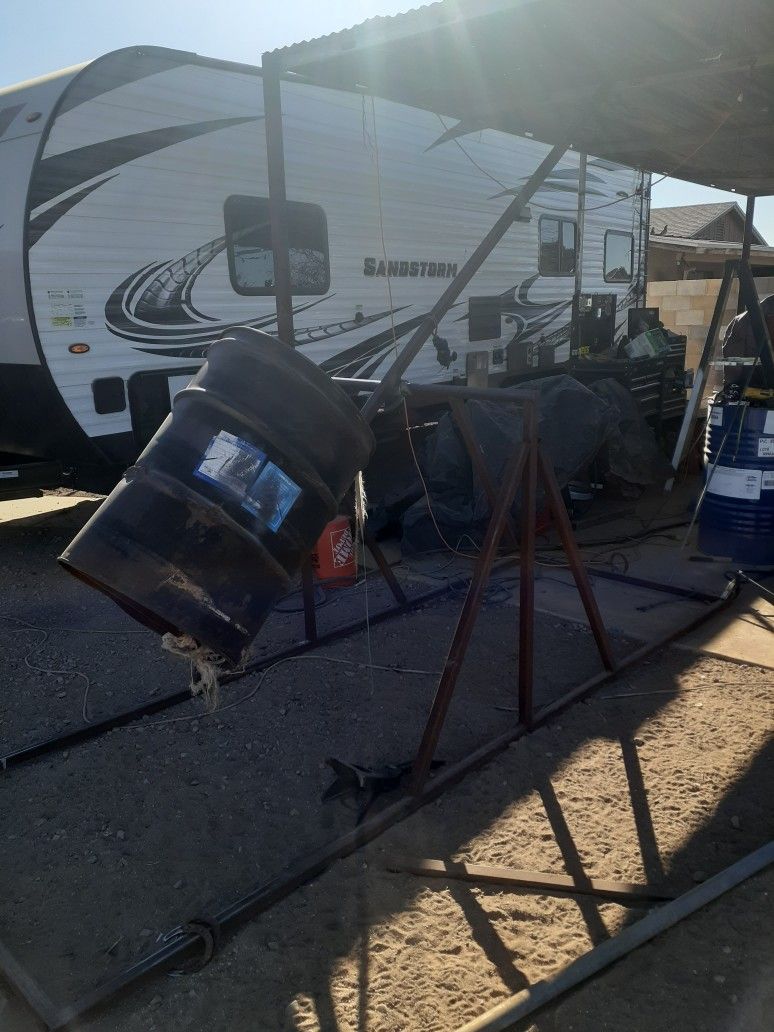 Bucking barrel Bullriding/bronc Rider Trainer