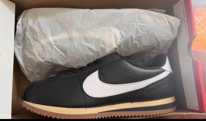 Nike Cortez NEW