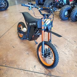 2025 Tuttio Soleil 01