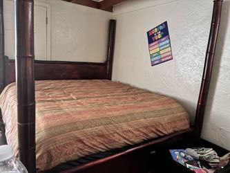 Cali king size bed