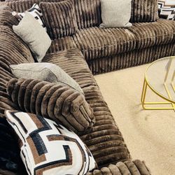 Stunning Cozy Stylish Sectional! 