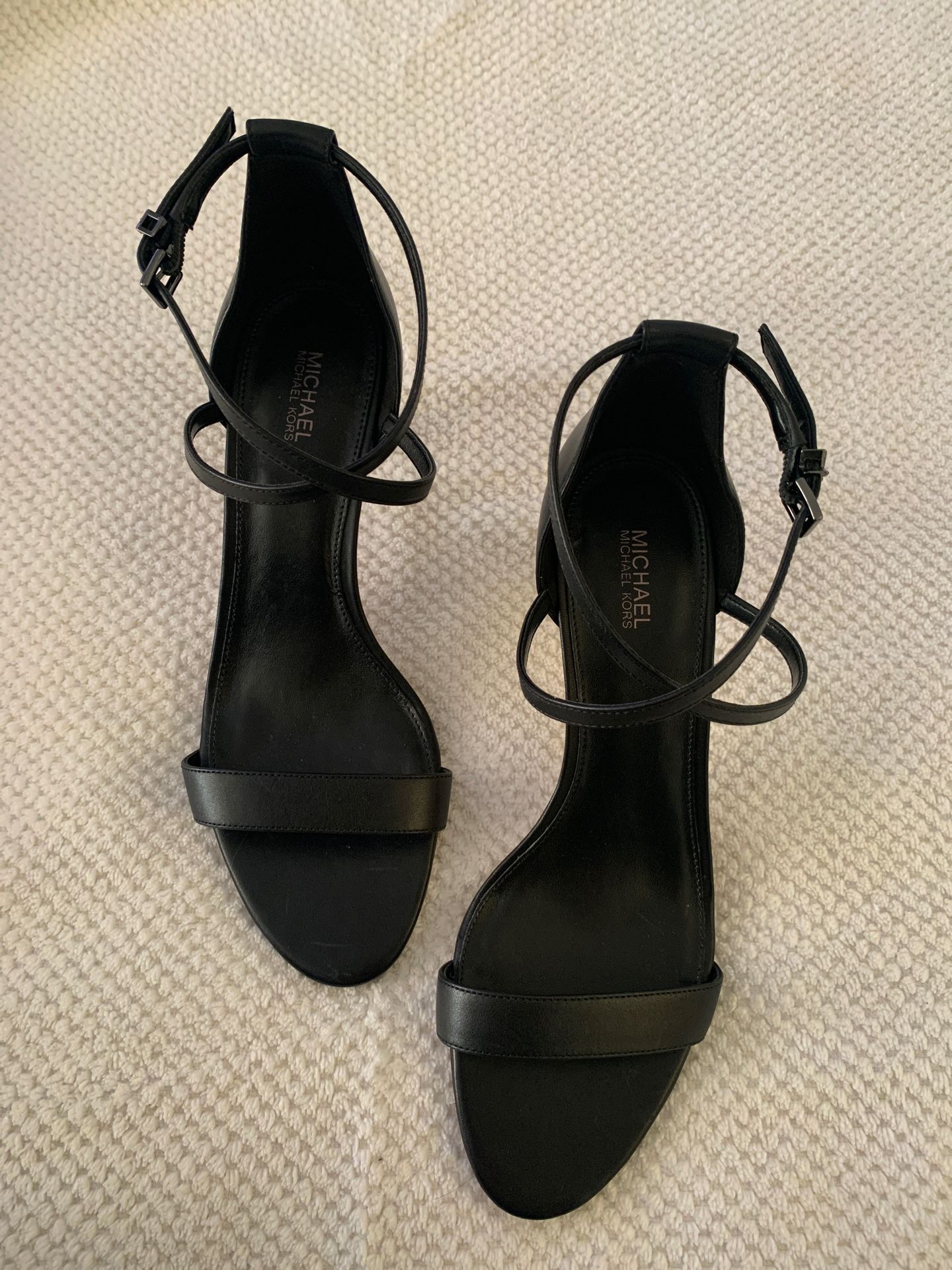 Michael Kors Heels: Size 9