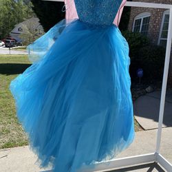Prom Dress For Sale 