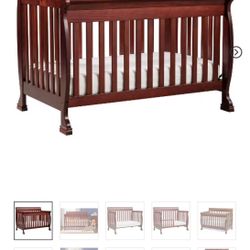 Baby Crib With Mattress And All Bedding Staffs