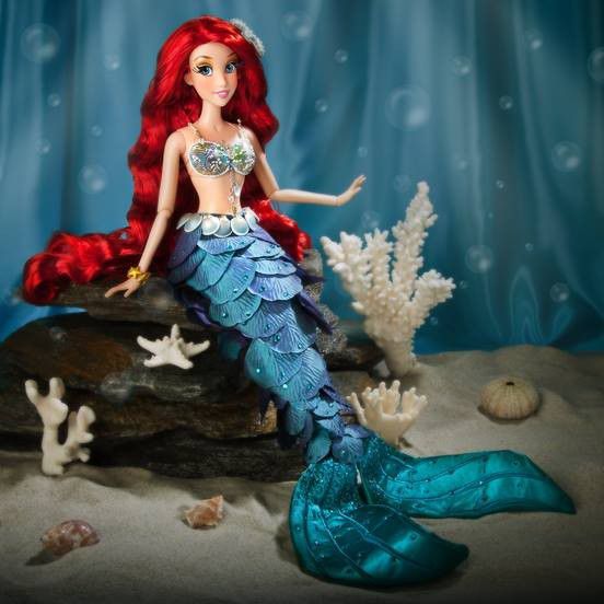 Rare Disney store limited edition little mermaid Ariel doll