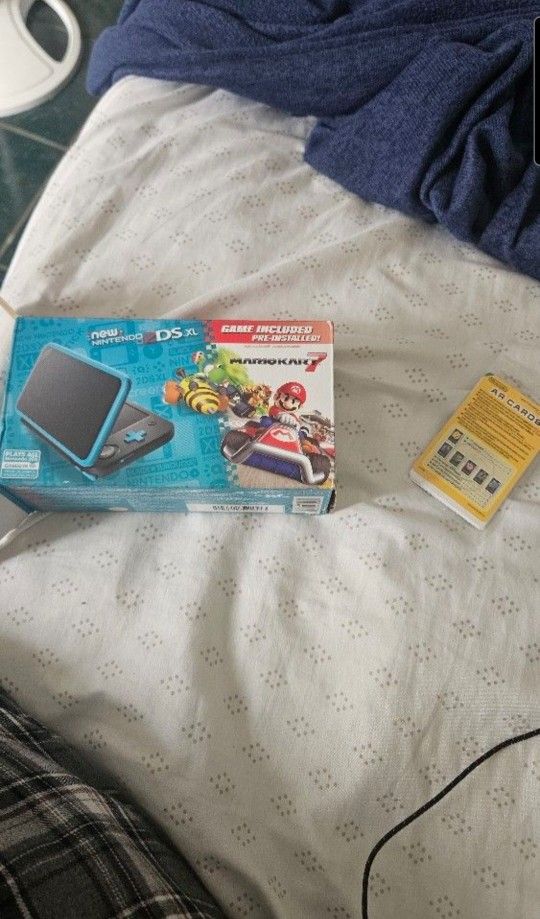 Nintendo switch 2DS XL