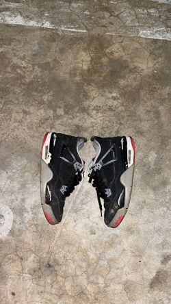 Jordan 4 Breds Size 7y 