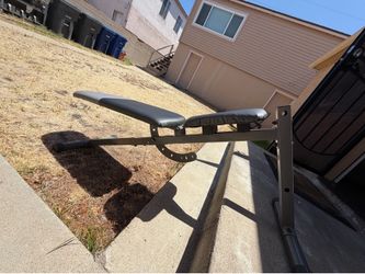 Adjustable bench for working out