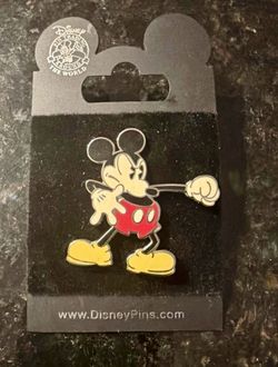 Disney World Fighting Mickey Mouse Pin