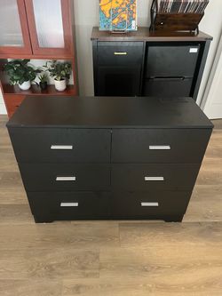 Black Dresser