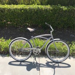 26” Huffy Cranbrook Men’s Light Silver Beach Cruiser 