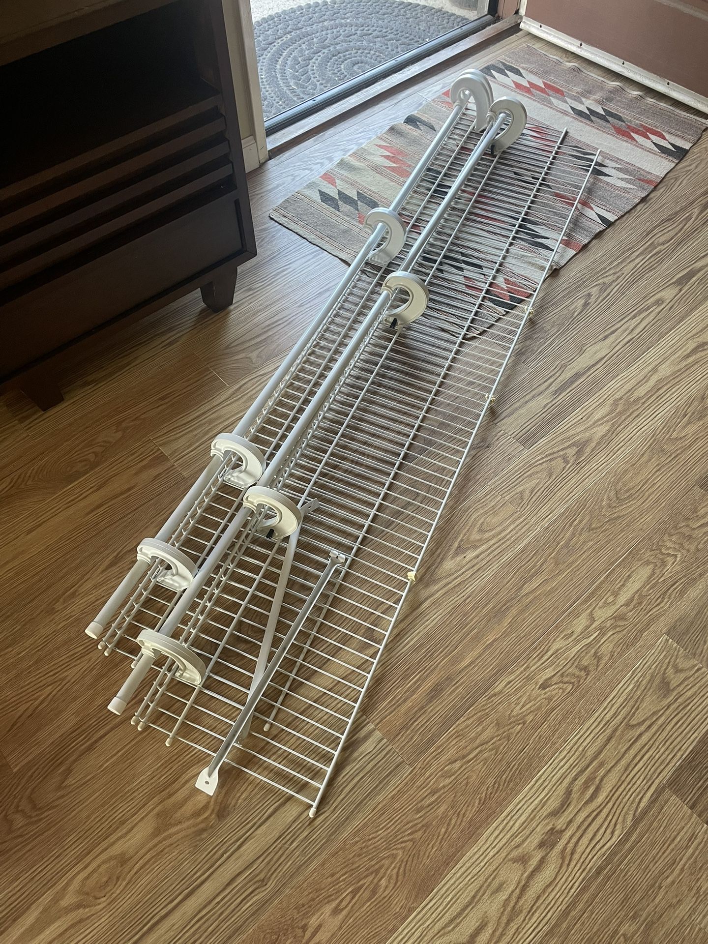 FREE METAL SHELVES