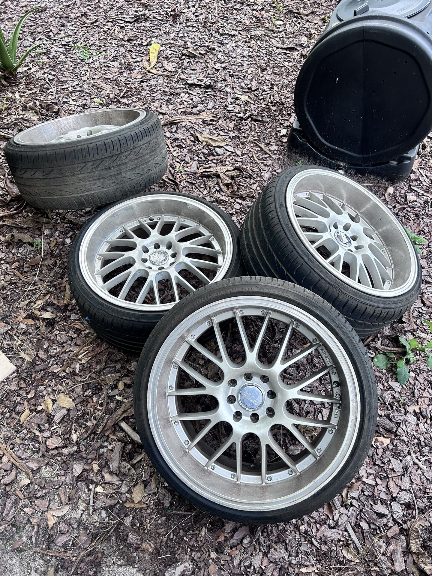 RIMS/ STR 514 18x8.5 +30