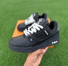 Lv Sneakers Black 