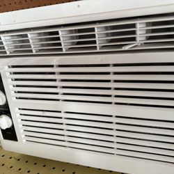 Window Air Conditioning Unit