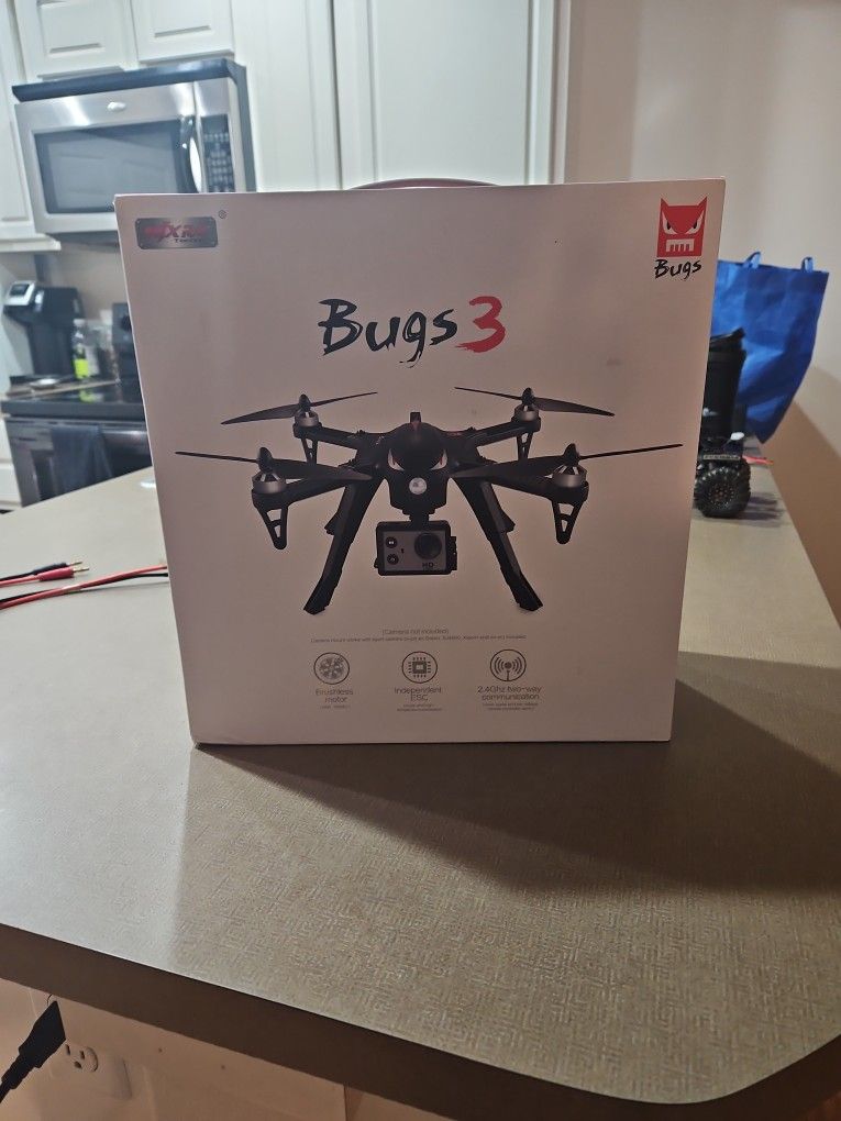 Maxx Bugs 3 Drone Quadcopter