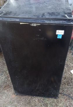 Good Working Minni Fridge 