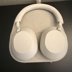 Sony WH-1000XM5 ANC Mint Condition