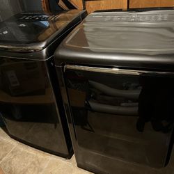 Samsung Washer & Dryer Set – Excellent Condition – High-End Models