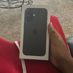 iPhone 16 