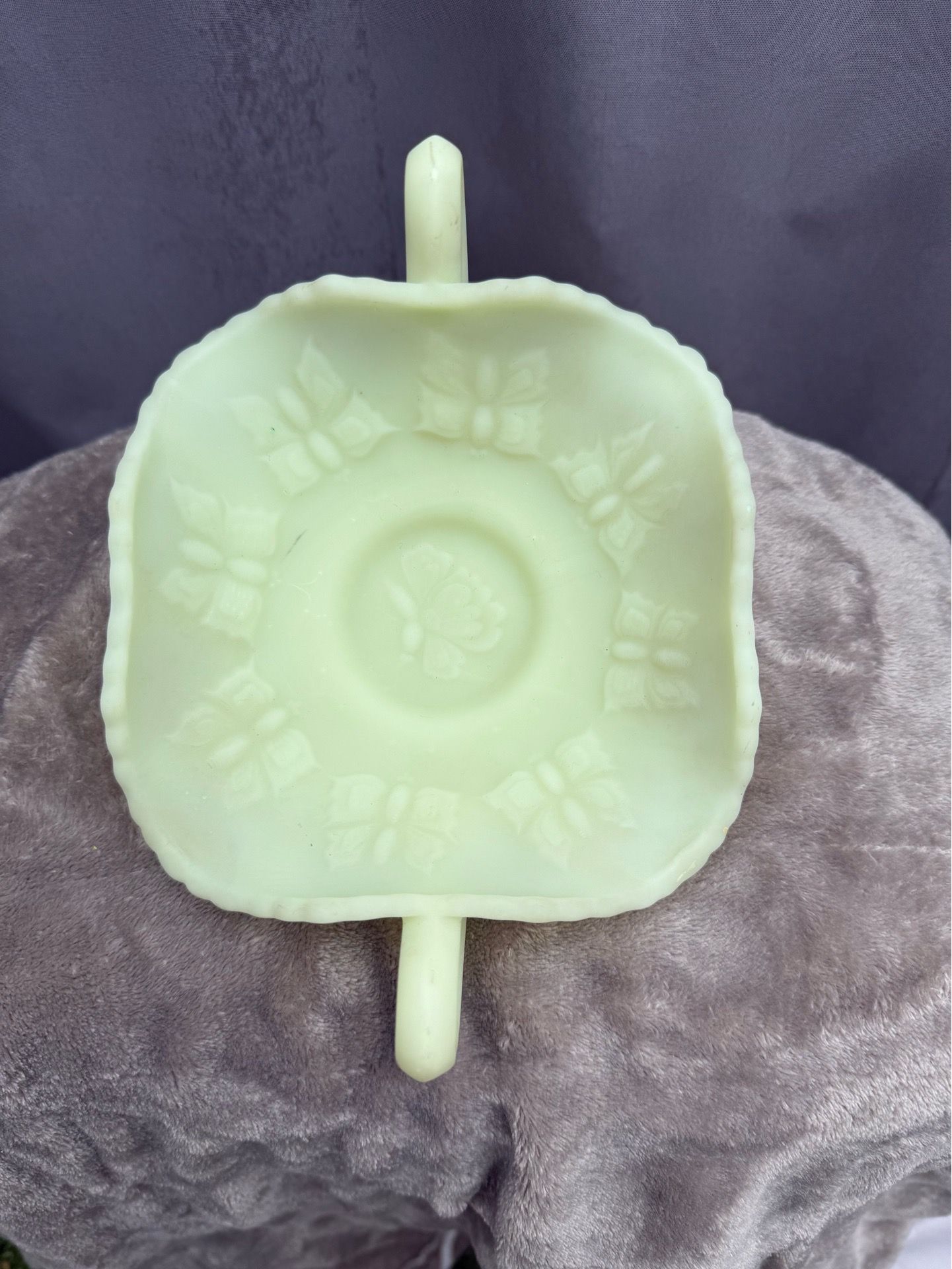 Fenton Custard Glass Candy Dish With Butterflies Uranium Glows