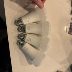 Philips Hue White Ambiance 100W / 1600 Lumen Light Bulbs