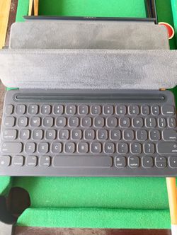 Original Apple Smart Keyboard Folio Cover Case for iPad