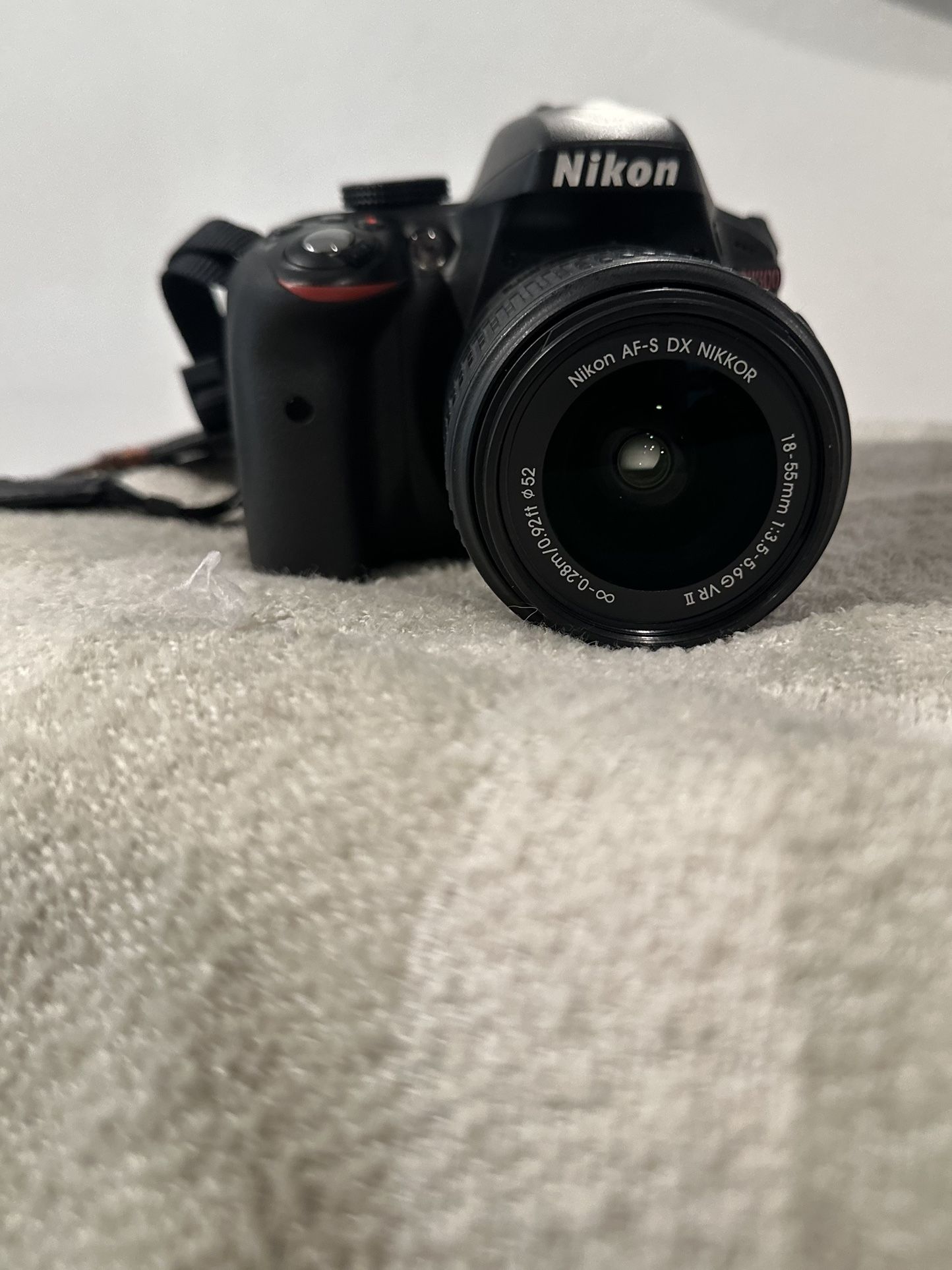 Nikon 3300 DSLR Camera