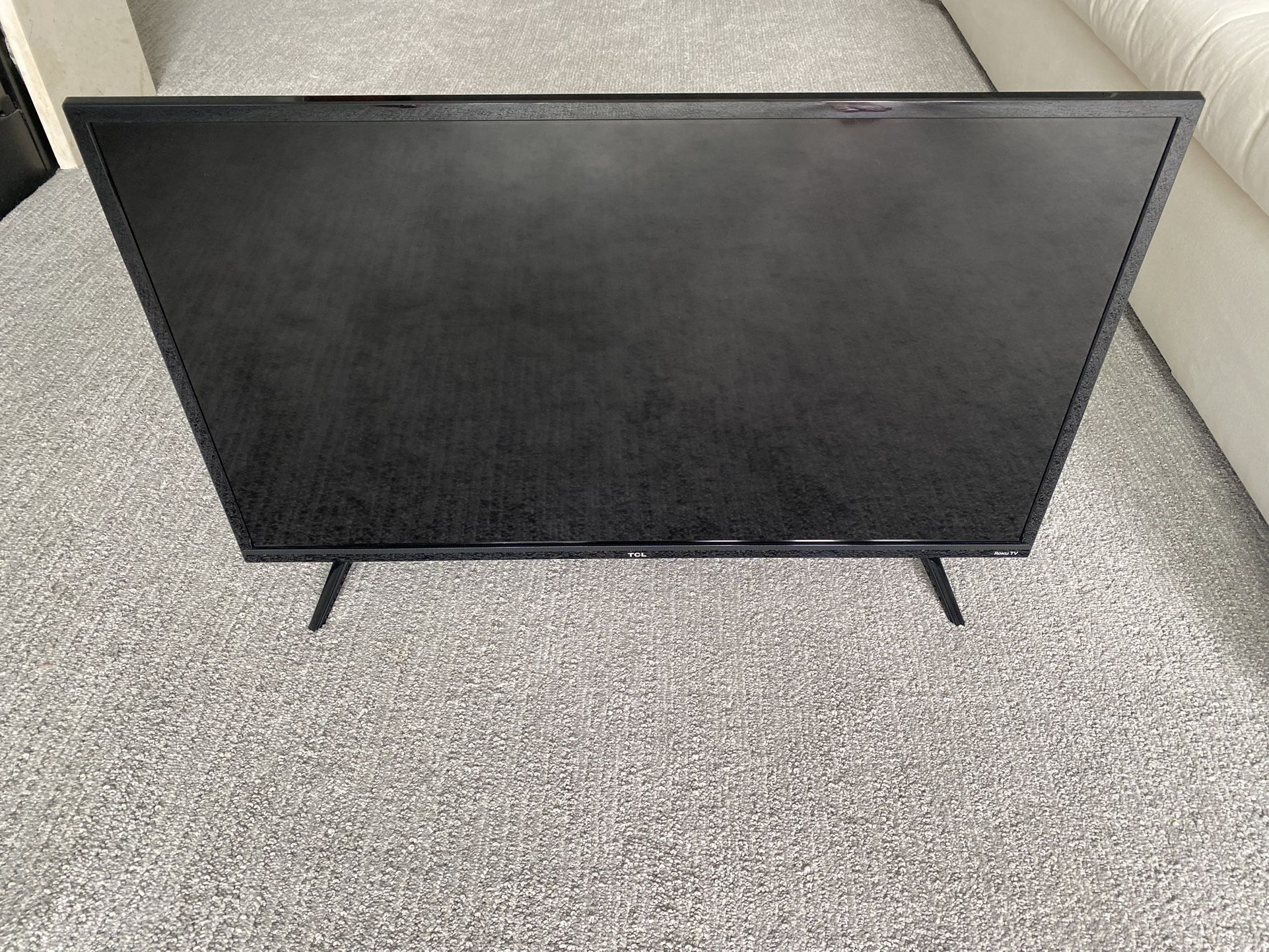 TCL 32” Smart TV