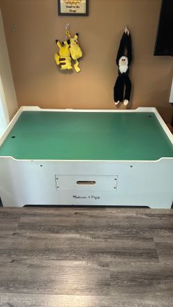 Melissa & Doug Train Table
