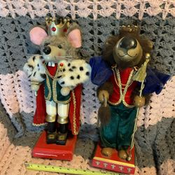 Wooden Christmas’ Decor  Please Check My Other Listings  Pre Estate Sale 