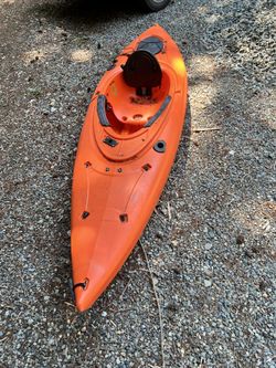 Fishing kayak