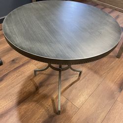 24” Round Table