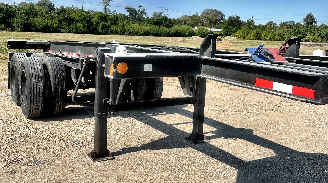 2008 Hyundai Hyundai 20 foot  intermodal chassis