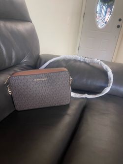 Bolsa nueva MK
