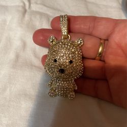Broches Y Un Oso De Pendiente $10 Each