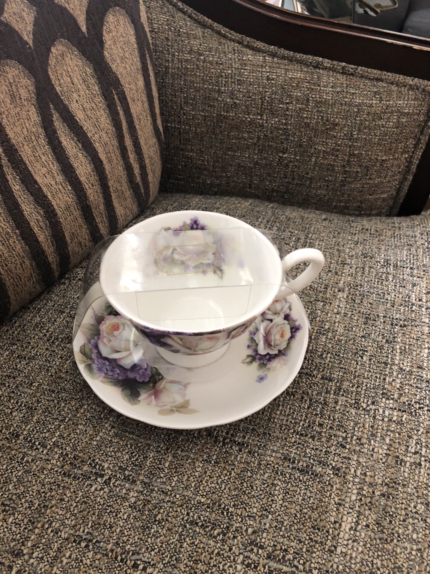 2 PCS Tea ☕️ Cup. Please see all the pictures and read the description