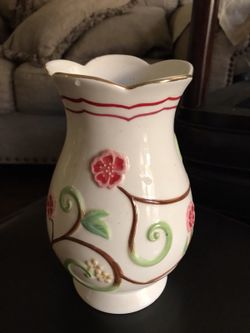 Ceramic vase