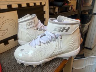 New Under Armour Harper 7 Mid RM White Baseball Cleats (contact info removed)-100 boys Sz 1Y
