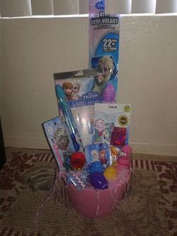 Frozen Easter basket