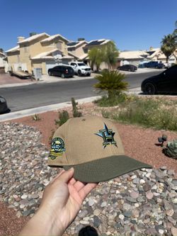 HOUSTON ASTROS  FITTED (SIZE 7)