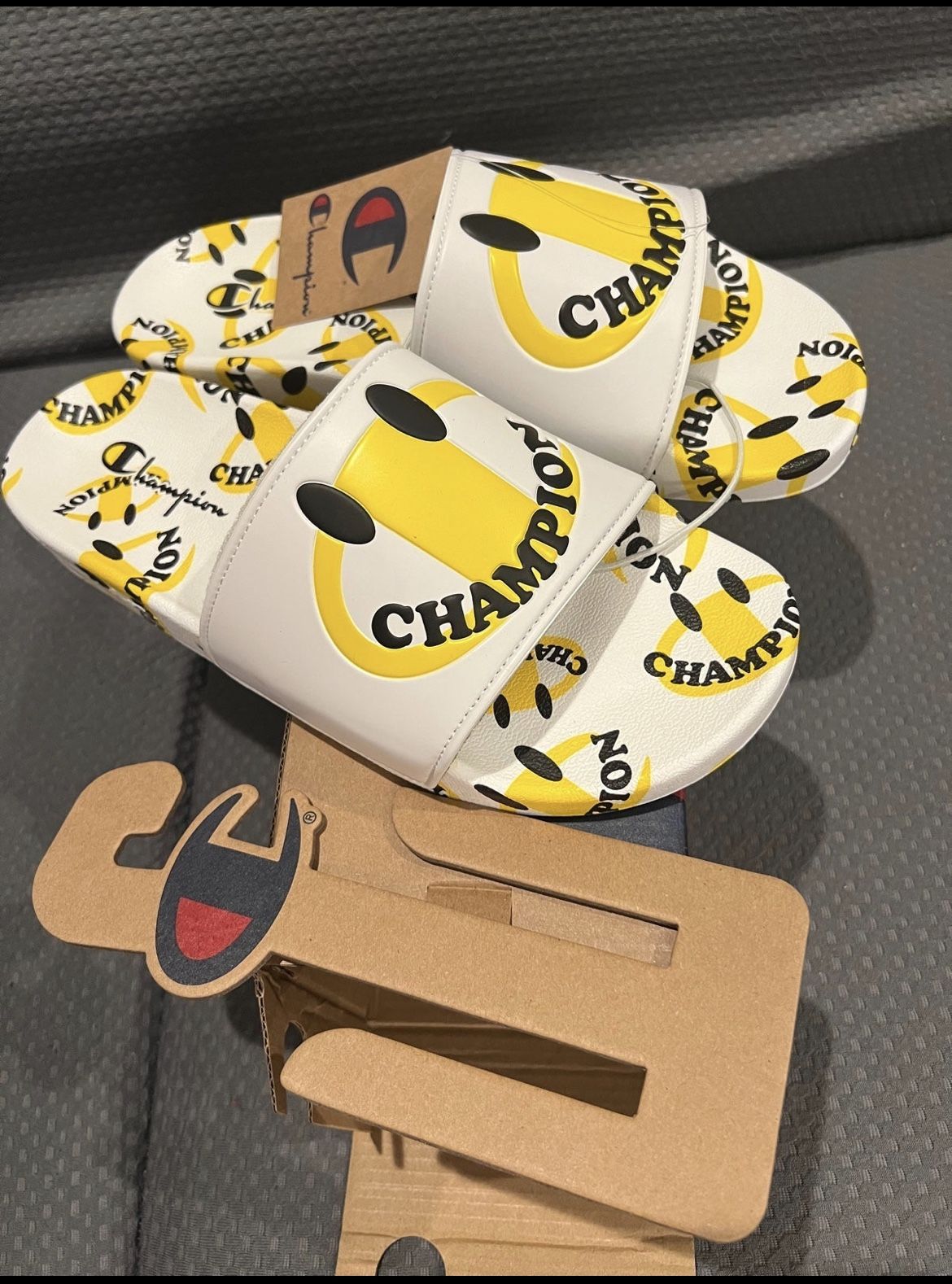 Champion IPO  Slides Sandals Size 11 (45)Mens