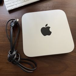 Apple Mac mini M2 Chip 8GB Ram 256SSD! 90 day warranty! We offer financing!