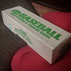 1988 Fleer Baseball Box Set Logo Stickers & Trading Cards. Condition is "Brand New"