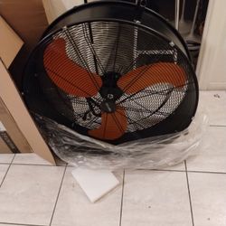 NEW BIG 30 INCH FAN