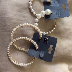 2 Pairs Pearl Hoops