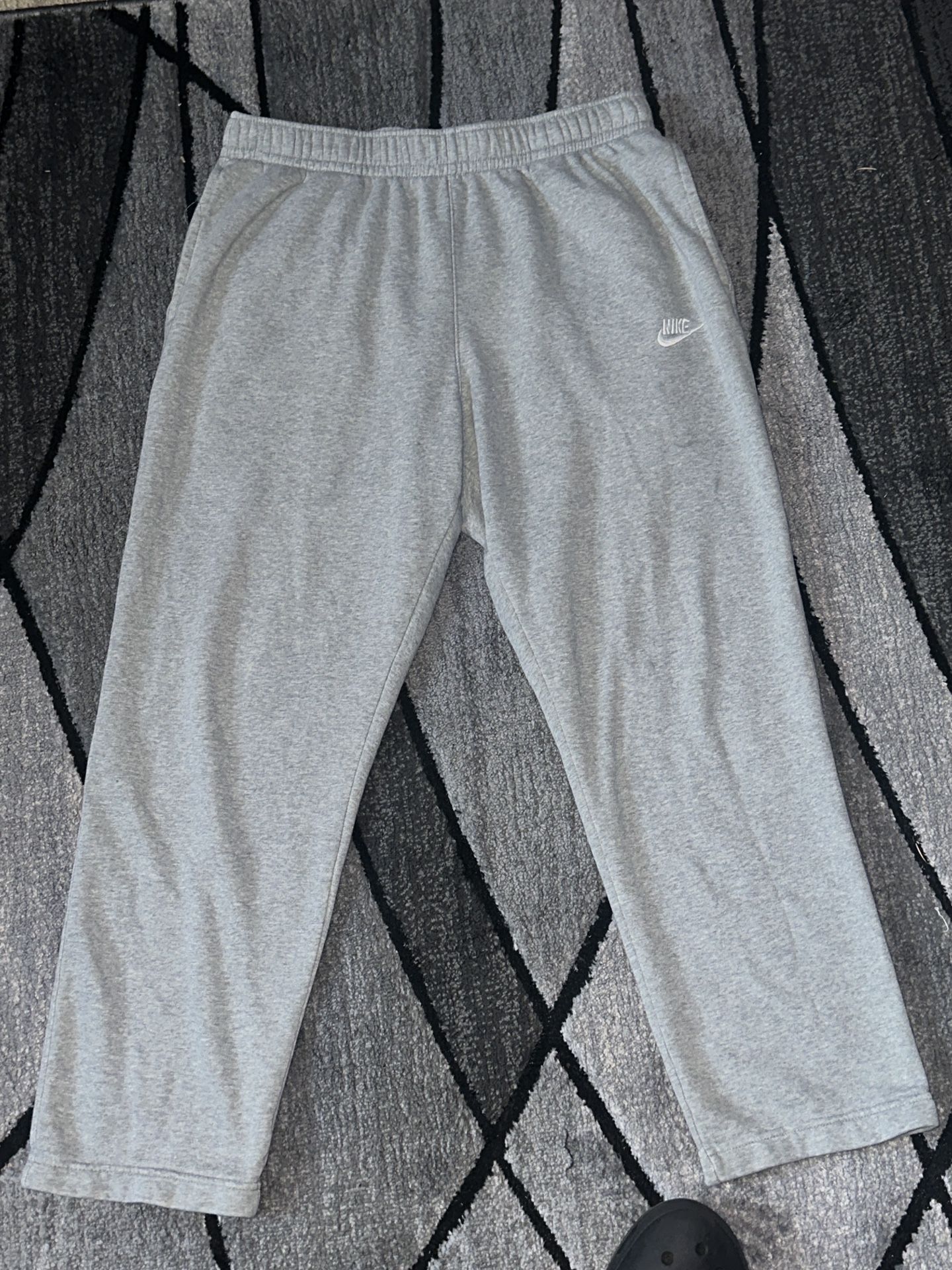 nike sweatpants