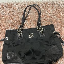 💯 Autentic Coach Purse