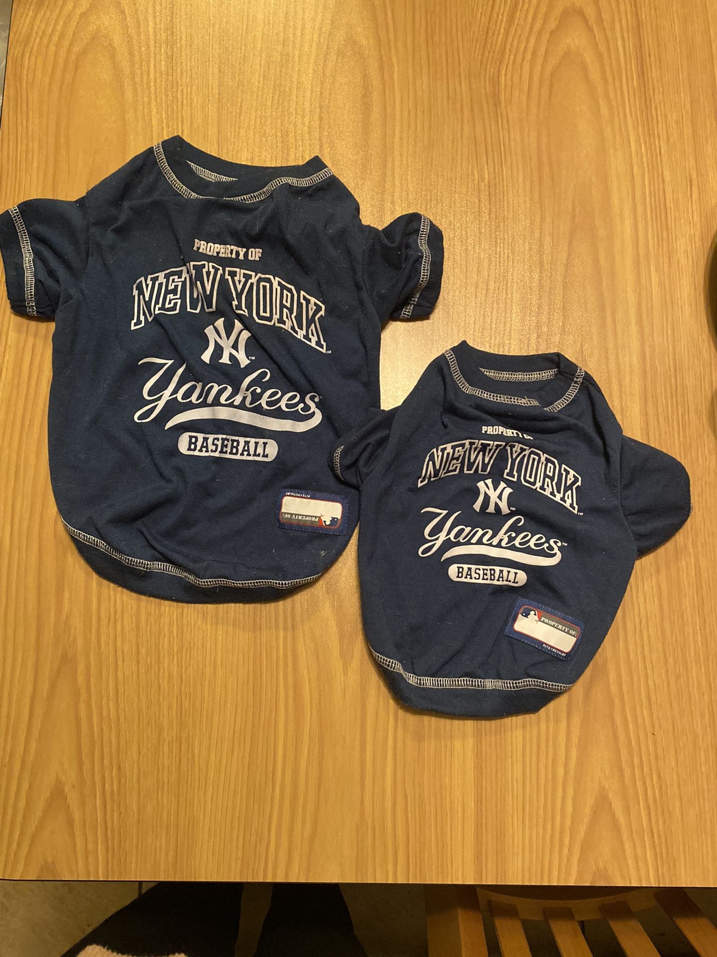 New York Yankees MLB Premium Dog Pet Tee Shirt size small medium for Sale  in Floral Park, NY - OfferUp